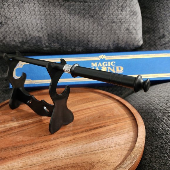 Yaxley Wand with Box - Picture 5 of 6